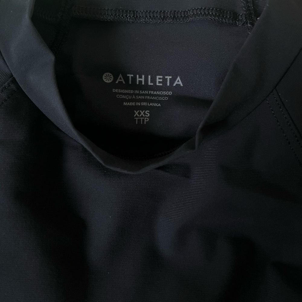 Athleta Crosstrain Ultra Crop Top | Long Sleeve | Black | XXS - Picture 5 of 7